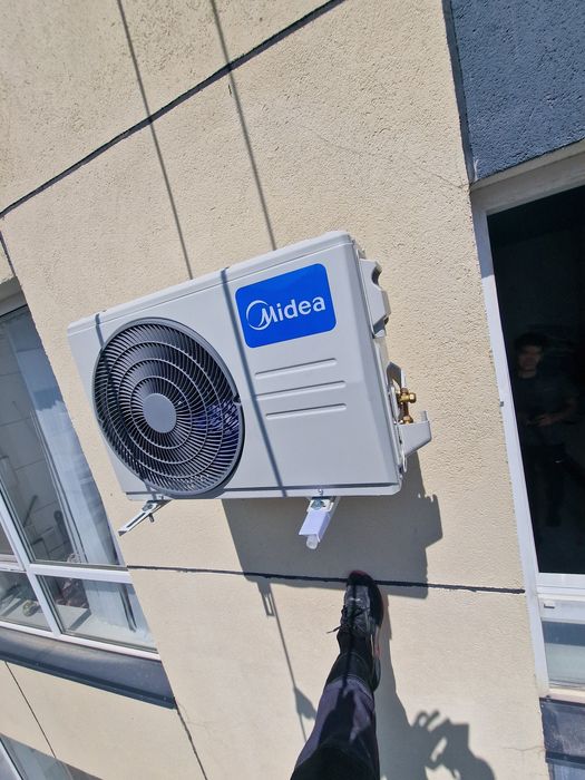 Установка кондиционера