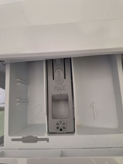 Пералня AEG 7килограма