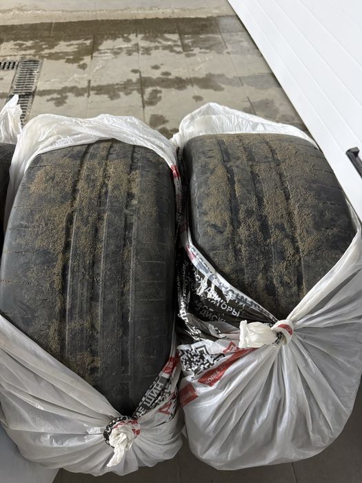 продам резину б/у 255/40/20