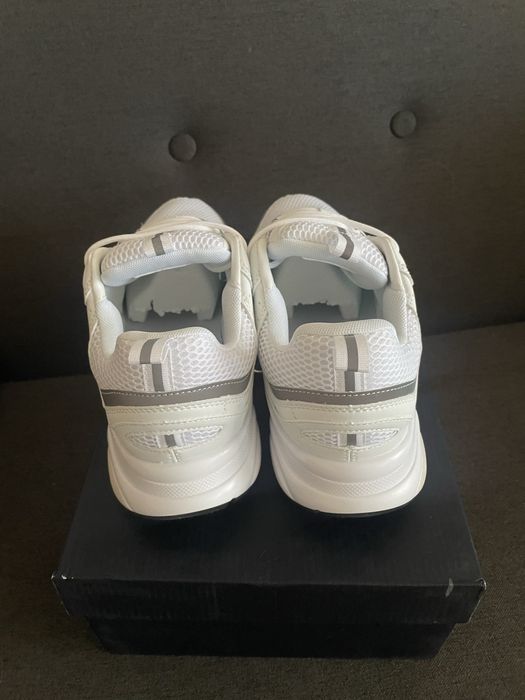 Dior B22 White (44)