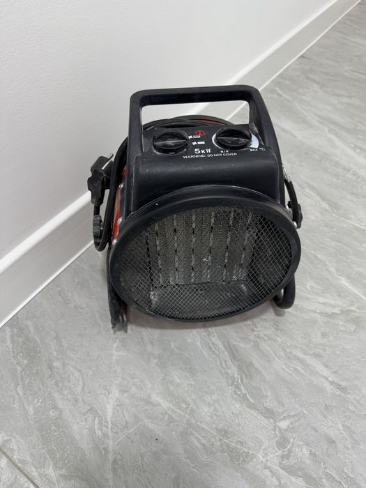 Продам обдуватель/ обогреватель