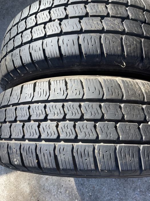 215/65 16C 2бр зимни гуми
