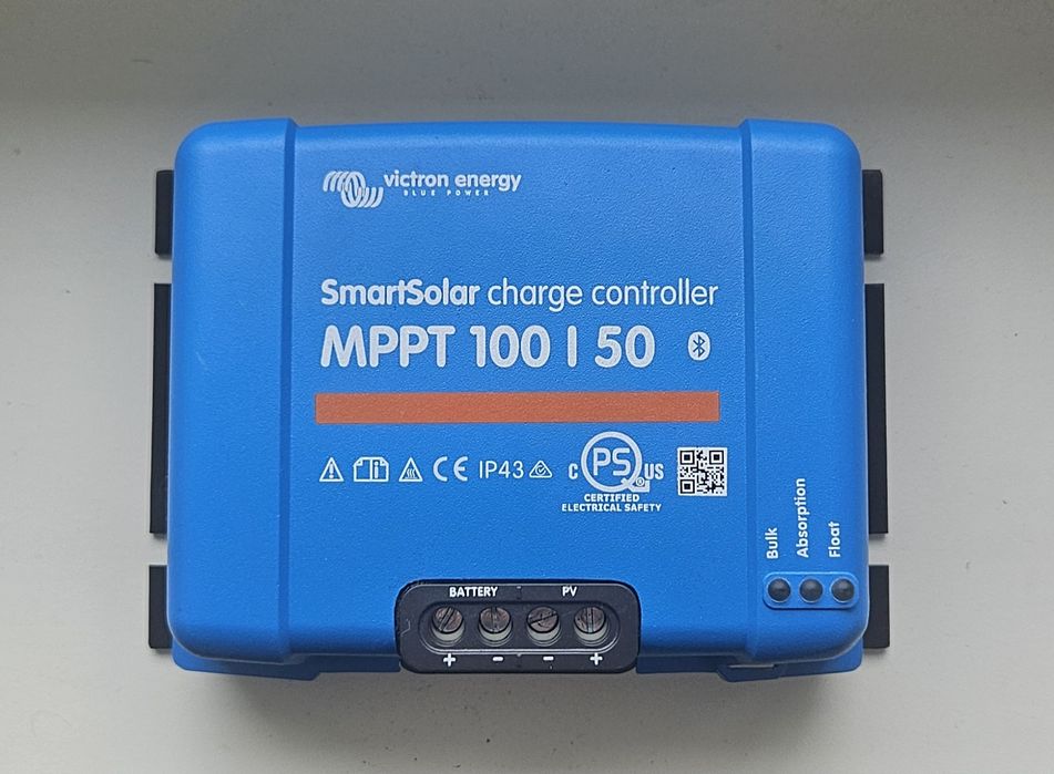 Контролер Victron 100/50