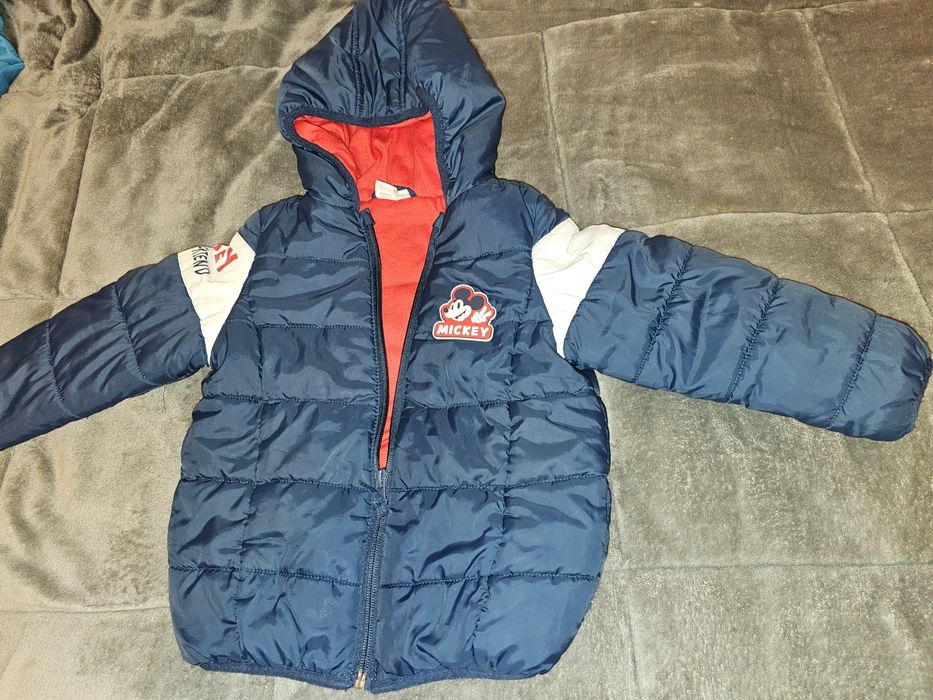 Vând geaca vătuita