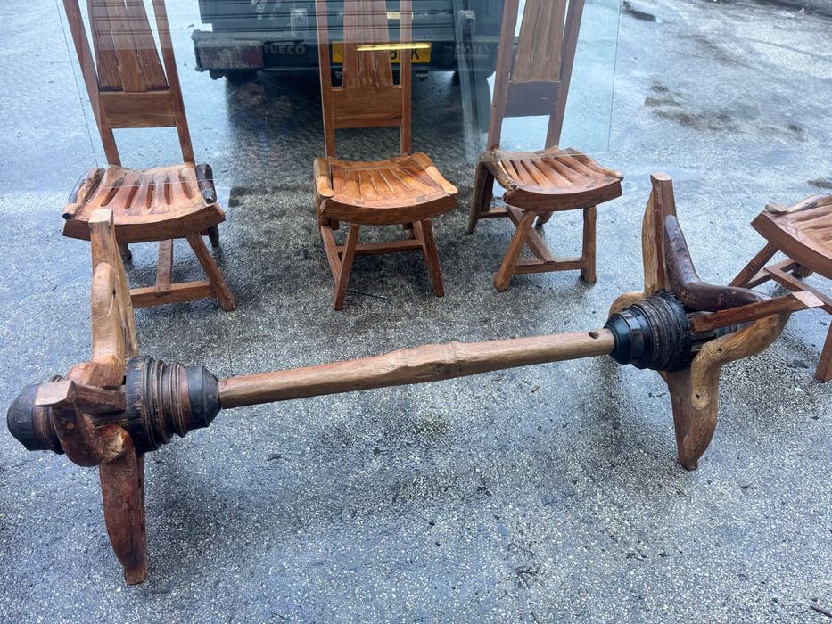 Индонезийска маса Дървопластика