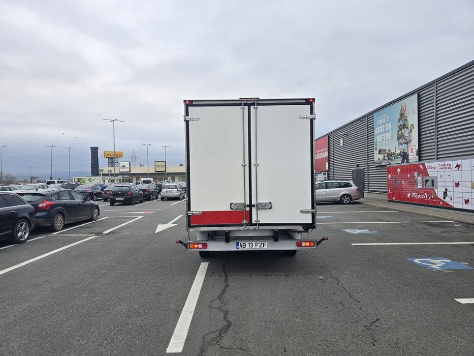 Remorca frigorifica (cub )