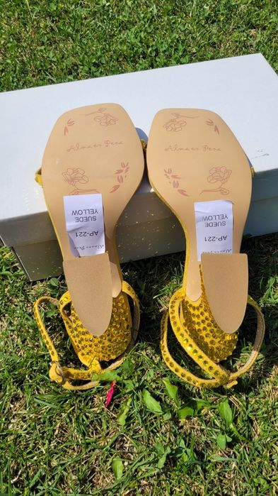 Sandale Alma en Pena noi, galbene, piele naturală,  37