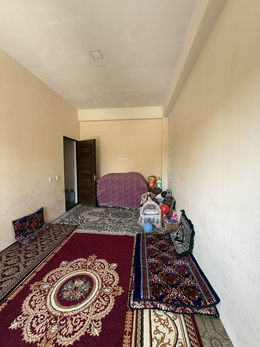 Срочно продаётся 1-комн квартира в Юнсабадском районе, 1/4/9