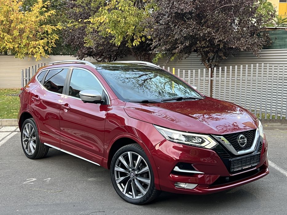 Nissan Qashqai / Tekna Plus / LED / 1,5 Dci / Panoramic / Distronic/ BOSE/   Top