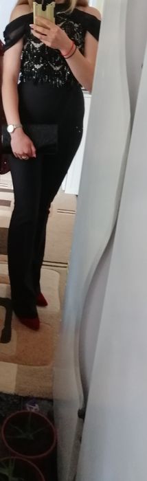 Vând rochițe diverse modele