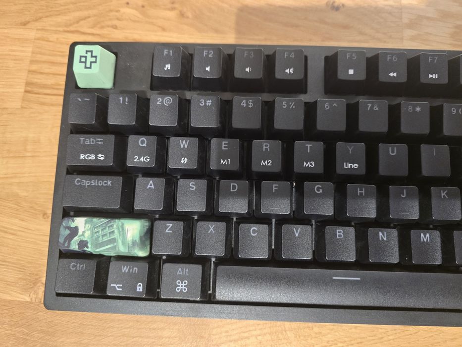 Tastatura mecanica wireless QwertKey H87