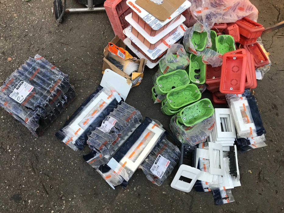 materiale electrice  gewiss rame 4 6 module întrerupătoare panasonic