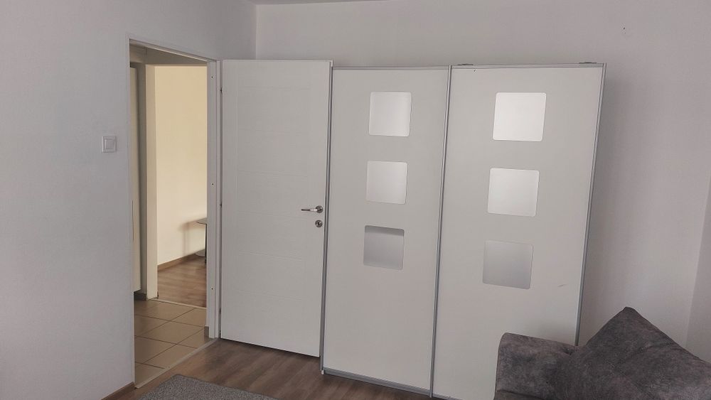 Închiriez  apartament cu 2 camere în Blaj  str Eroilor
