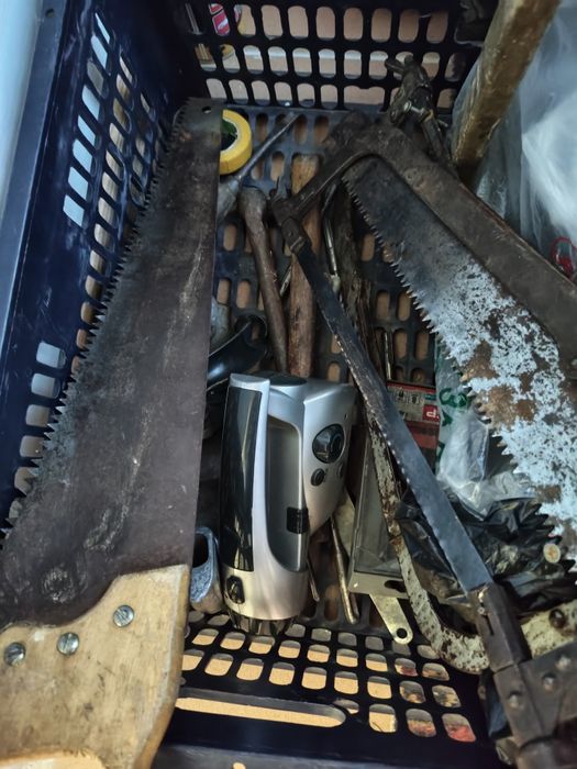 Срочно продам инструменты