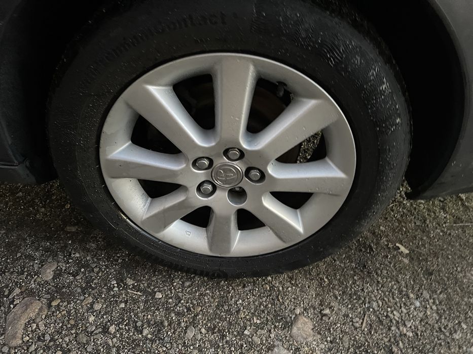 Тойота Авенсис 2.0 vvt-i 1.8 vvt-i На части