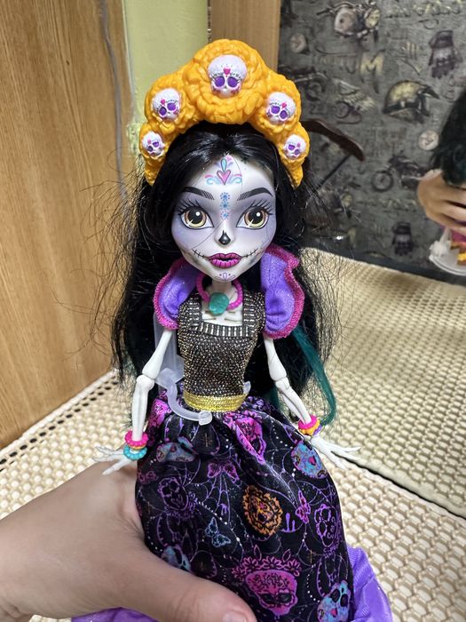 Продам куклу монстр хай!