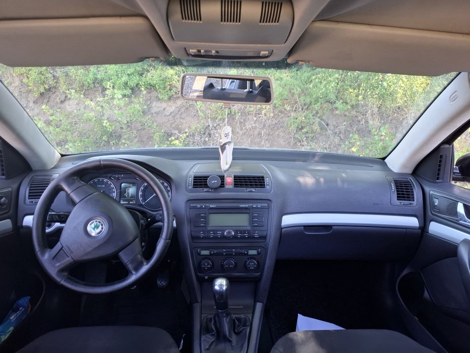 SKODA Octavia 2008 — imagine 2