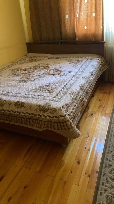 Продаётся спальный гарнитур