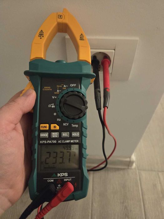 Multimetru/clampmetru KPS-PA700 AC CLAMP METER