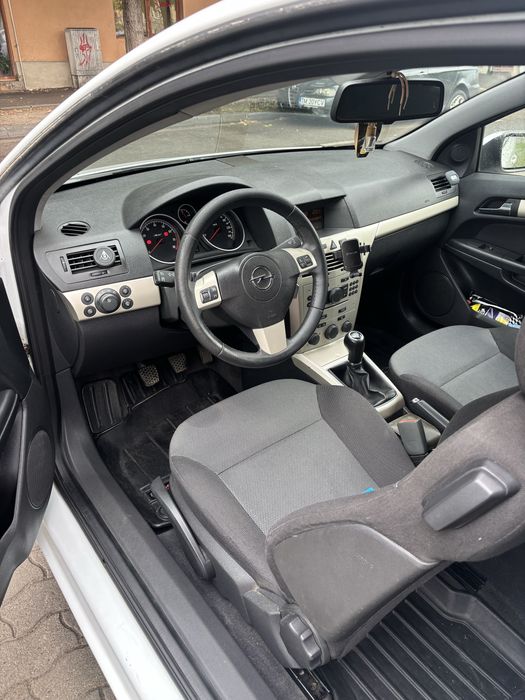 OPEL Astra 2008 — imagine 2