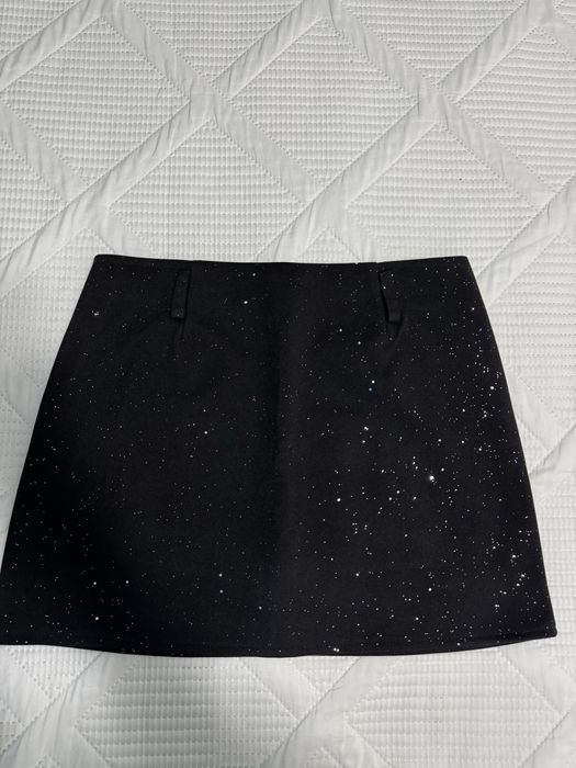 Черная юбка с пайетками