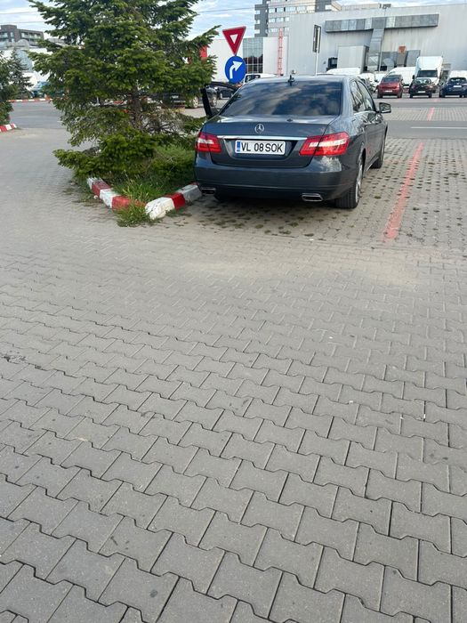 Mercedes Benz E class