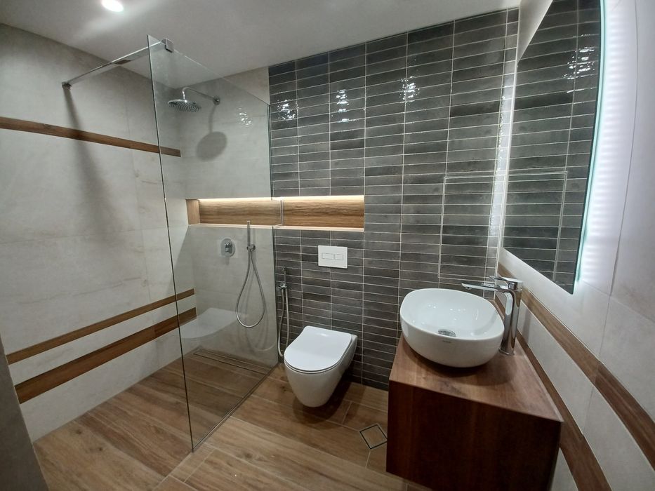 Продава се Двустаен апартамент в Варна, Операта - 57 кв.м за 3457 €/кв.м - Снимка #6