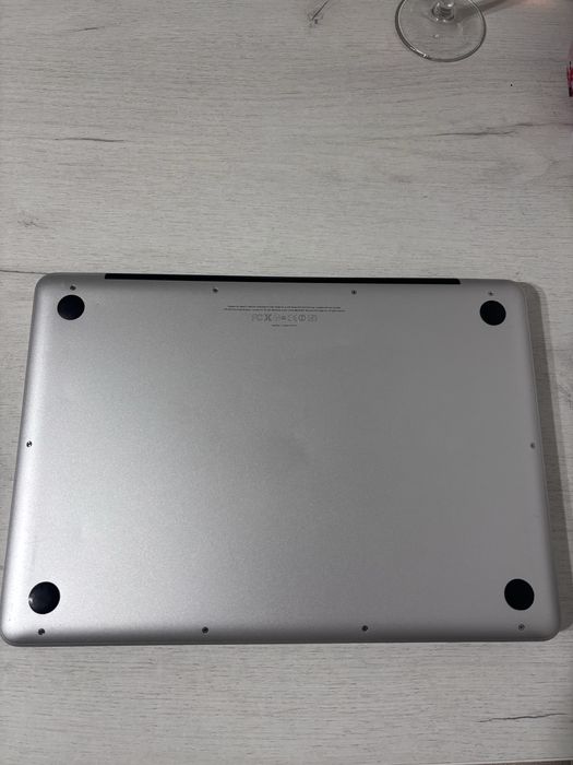 MacBook pro 13 inch mid 2012