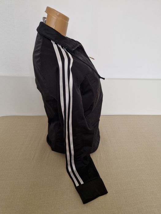 Bluza dama Adidas originala marime M,purtata