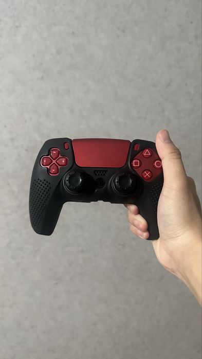 Продаю Sony Dualsense: Cosmic Red. Оригинальный