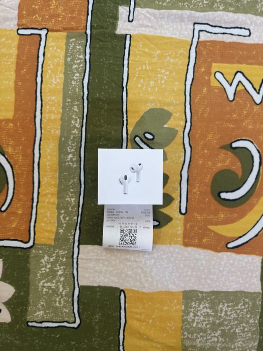 Оригинални Apple Airpods Pro 3 от Istyle 12м гаранция Като нови