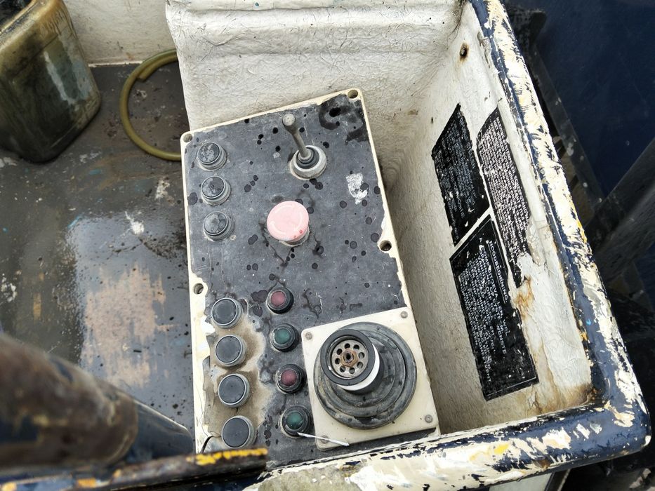 Авто вышка установкаси сотилади