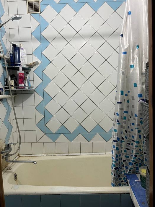 Продаётся 2 /5/5 квартира на Ахмад Югнакий. Ипотека