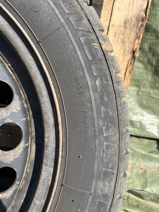 Jante cu anvelope de iarnă golf 6
