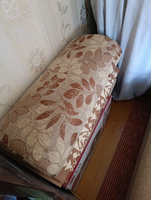 Отдам диван б/у, самовывоз
