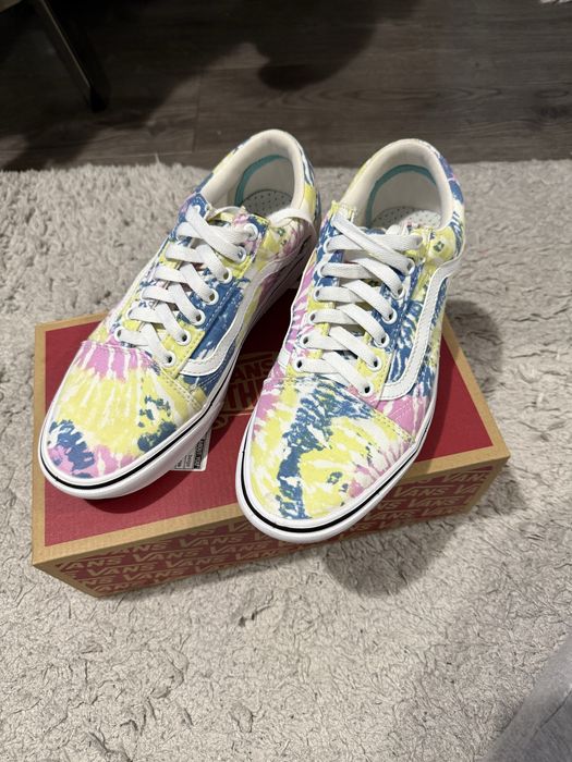 Adidasi Vans off the wall