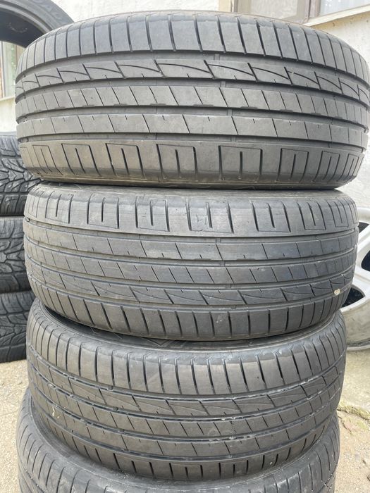 Три штуки летние шины 215/55/17 215/55R17