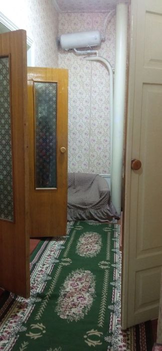 Продам участок5 комнатная с басейном