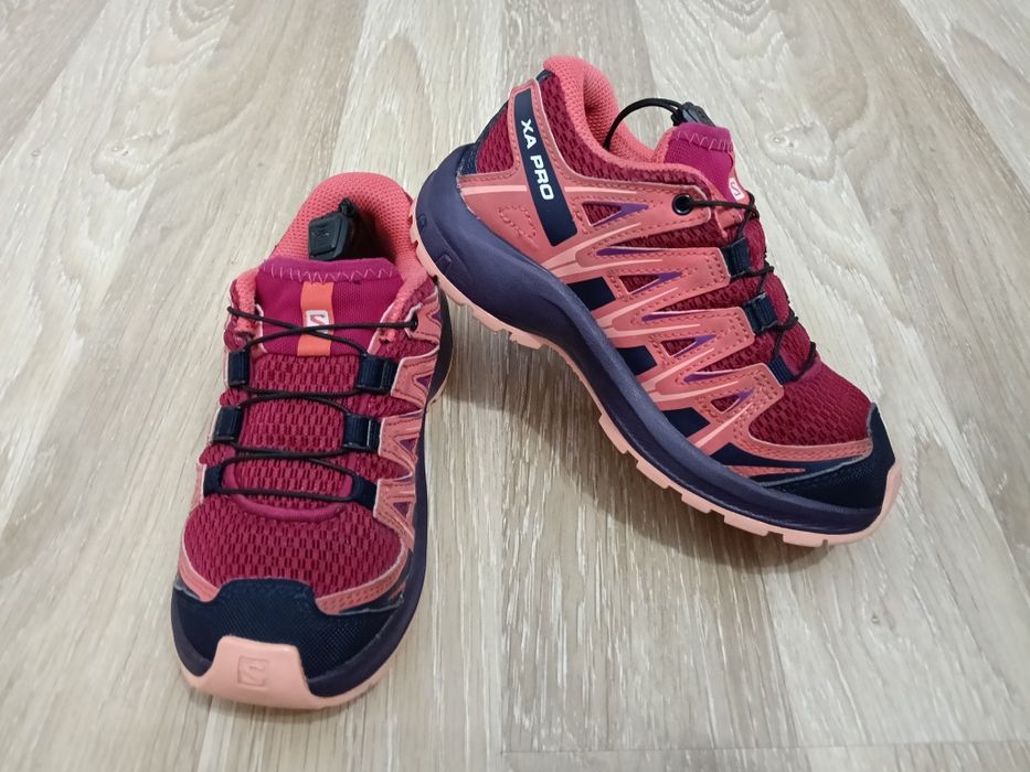 Adidași Salomon mărimea 31