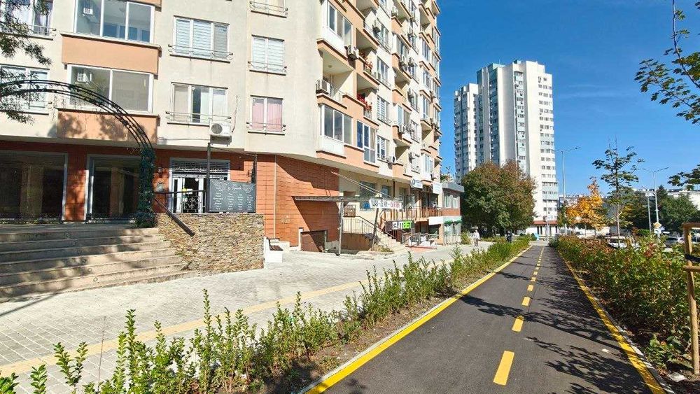 Продава се Тристаен апартамент в София, Иван Вазов - 285 кв.м за 876 €/кв.м - Снимка #2