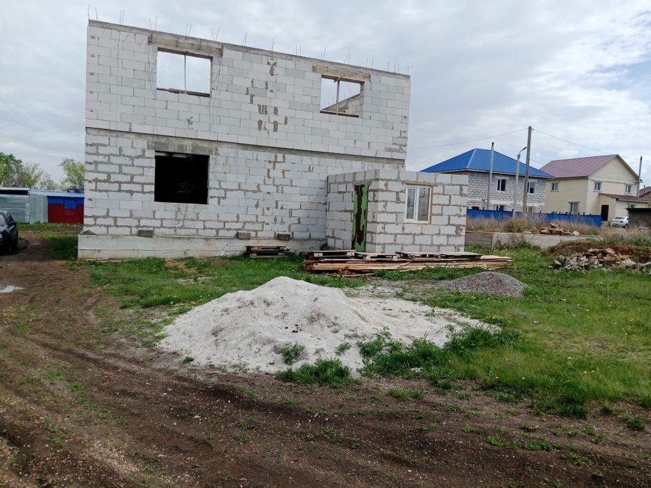 Продам недостроенный дом