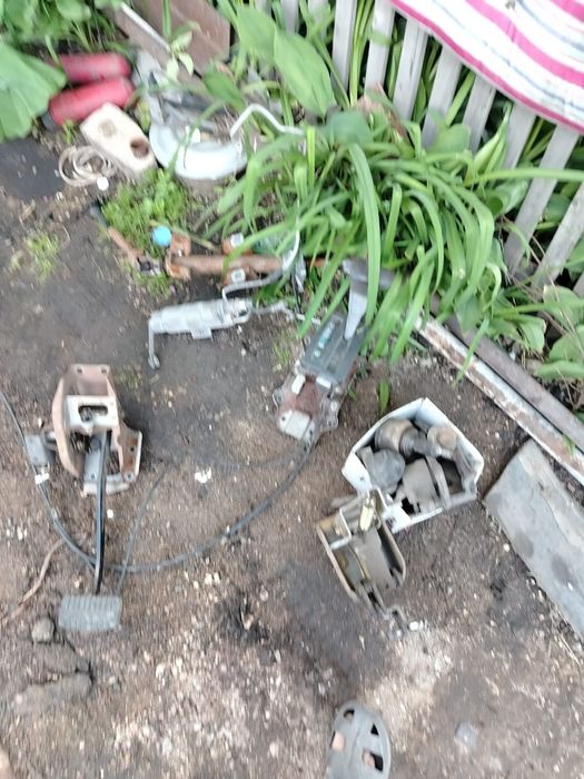 Продам запчасти на машину