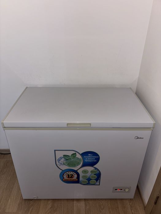 Морозильник в хорошем состоянии