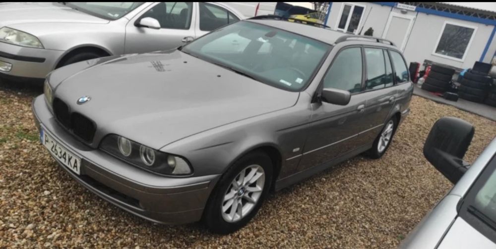 Бмв е39 2,5 бензин 192к.с. 2003г