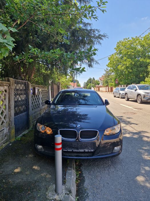 BMW e92 320i 2007 coupe