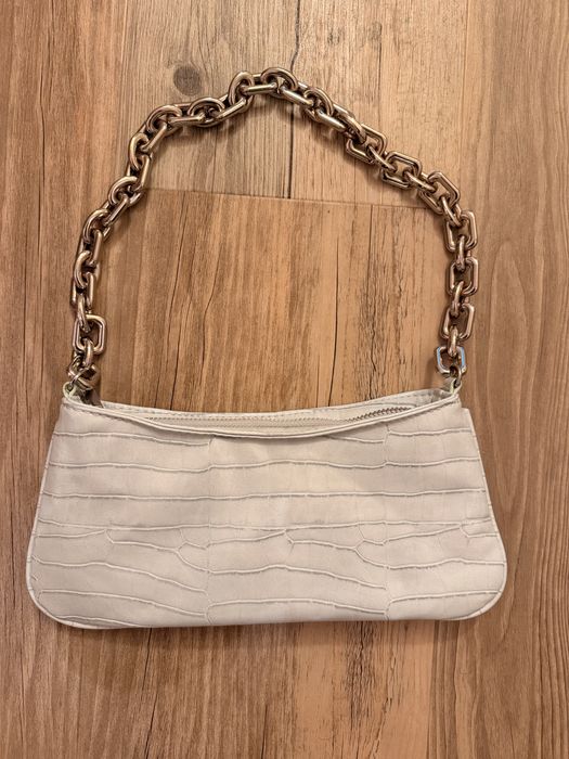 Бледо-синя чанта ZARA с метална дръжка