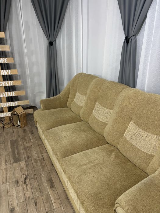 Canapea extensibilă