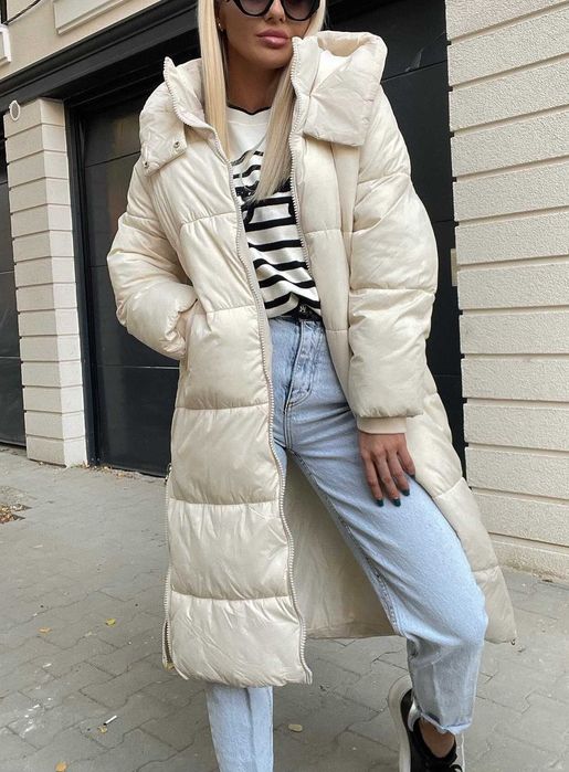 Яке в черно със странични ципове