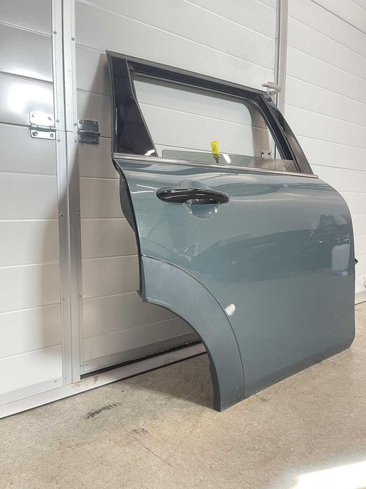 Задна дясна врата за MINI Clubman F54
