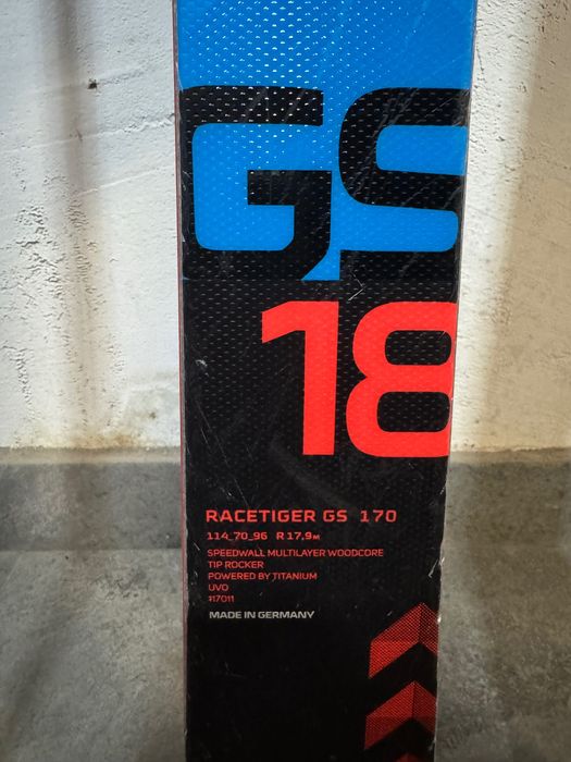 Ски с автомати Völkl Racetiger + щеки